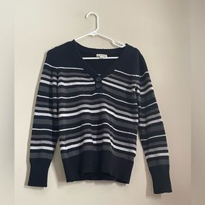 St. John’s Bay Striped Sweater Medium